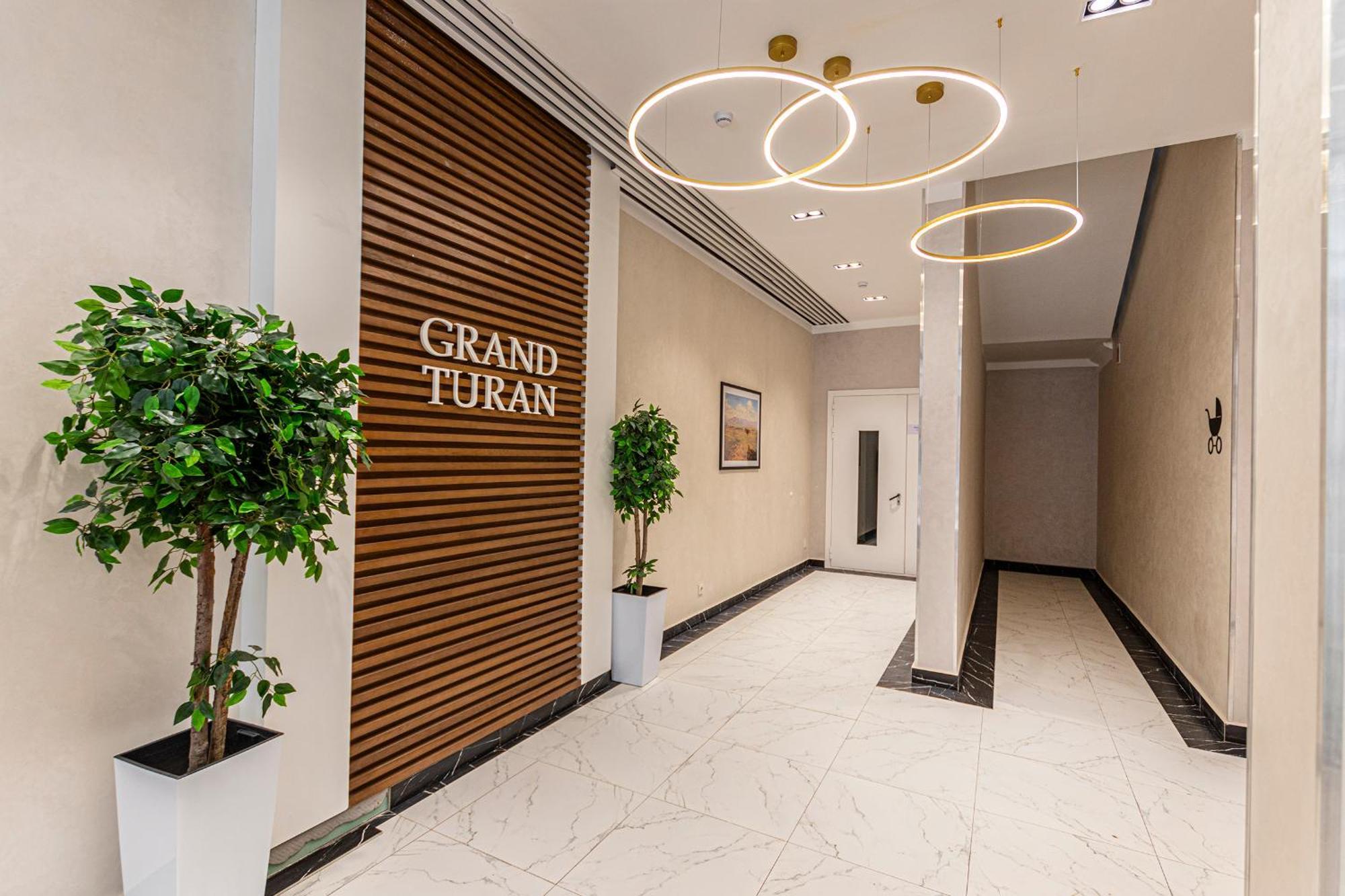 Raisson Aparthotel G84 Хан Шатыр Astana Luaran gambar